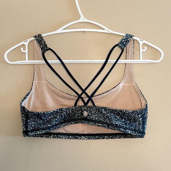 Lululemon Navy Blue Speckled Criss Cross Strappy Back Sports Bra - Picture 1 of 9